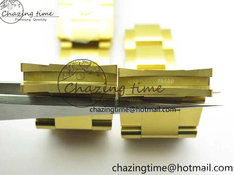 AAA Replica Watches and Daytona Noob YG Bracelet BestValue 904L SA Black Crystal Case Dial YG Best 1:1 2630 116508 Edition 0109